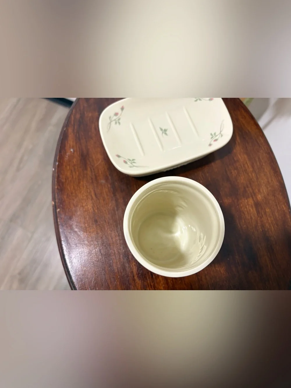 Lenox Rose Manor Soap Dish and Tumbler